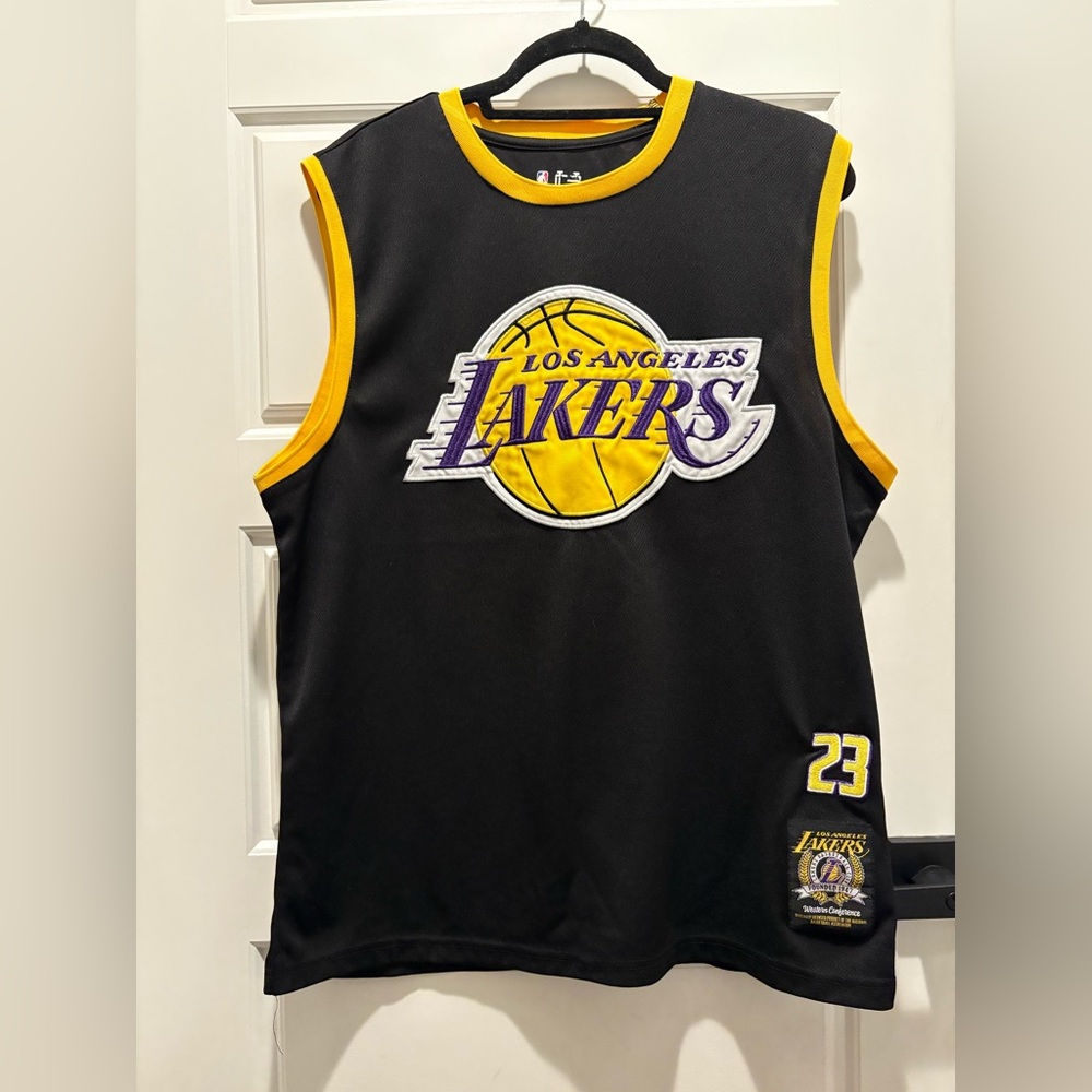 LeBron James Los Angeles Lakers NBA Ultra Game Jersey- size Adult Large